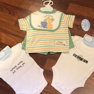BabyWorks 0-3 Months ~ NWT ~ Set with 2 bonus onesies ~ All Brand New!
